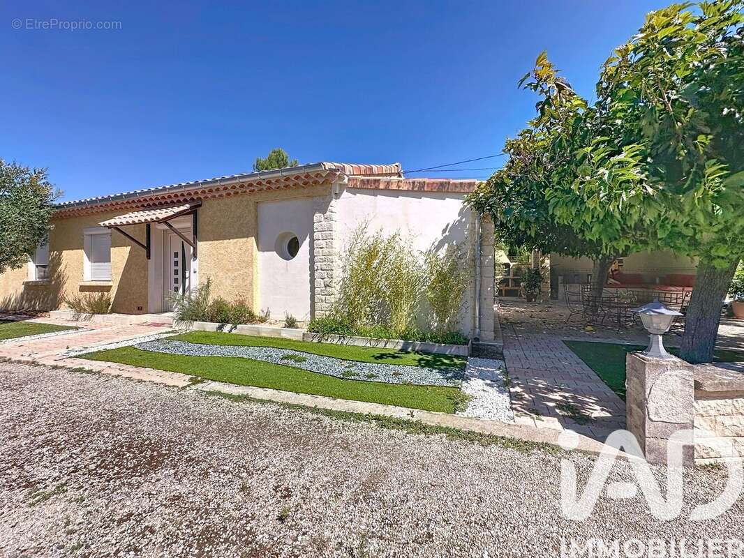 Photo 3 - Maison à CAUMONT-SUR-DURANCE