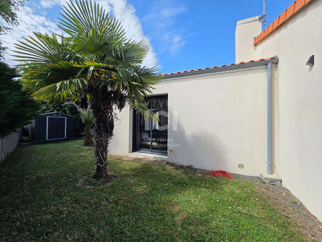 Maison à SAINT-AIGNAN-GRANDLIEU