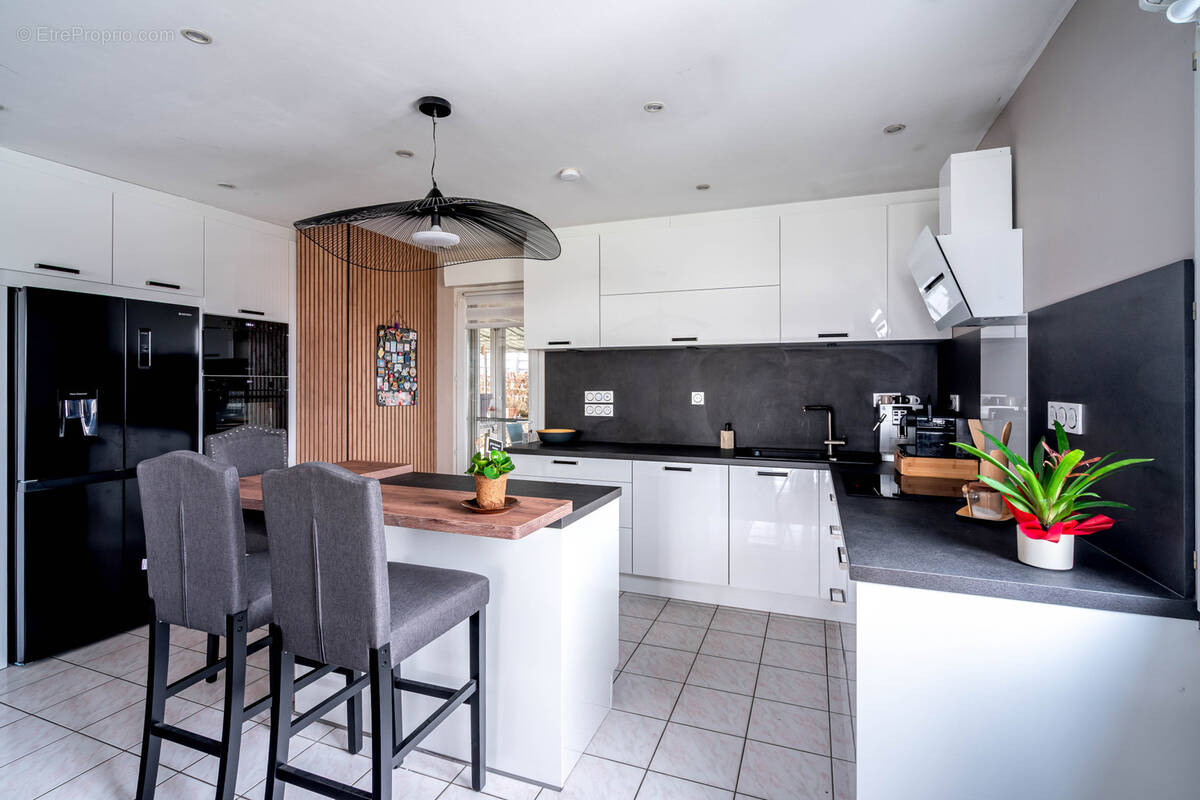 Maison à SAINT-CHEF