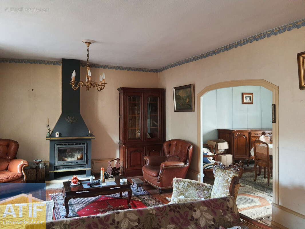 Appartement à SAINT-GERMAIN-LAVAL