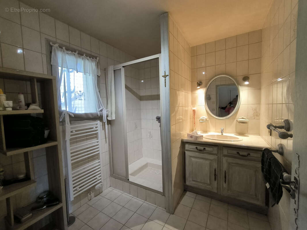 Maison à LACHAPELLE-AUZAC