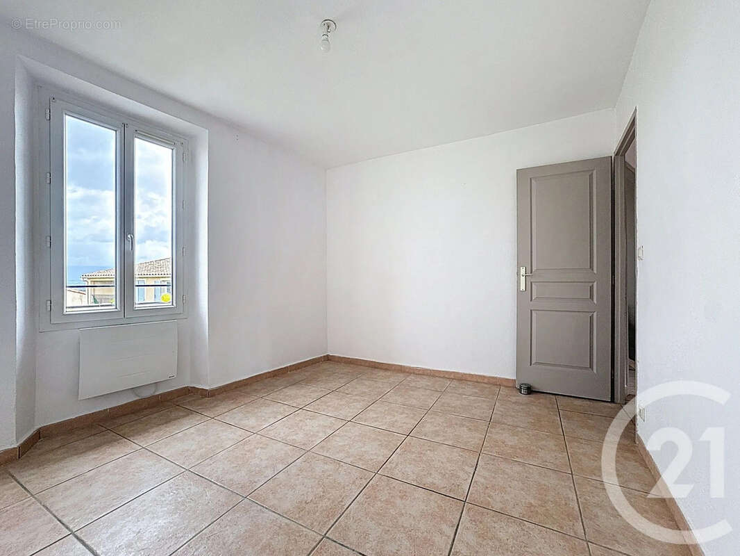 Appartement à TRETS
