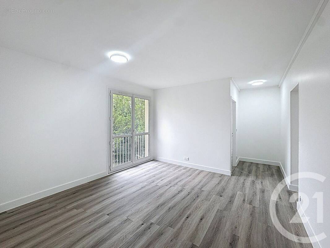 Photo 1 - Appartement à ORLY