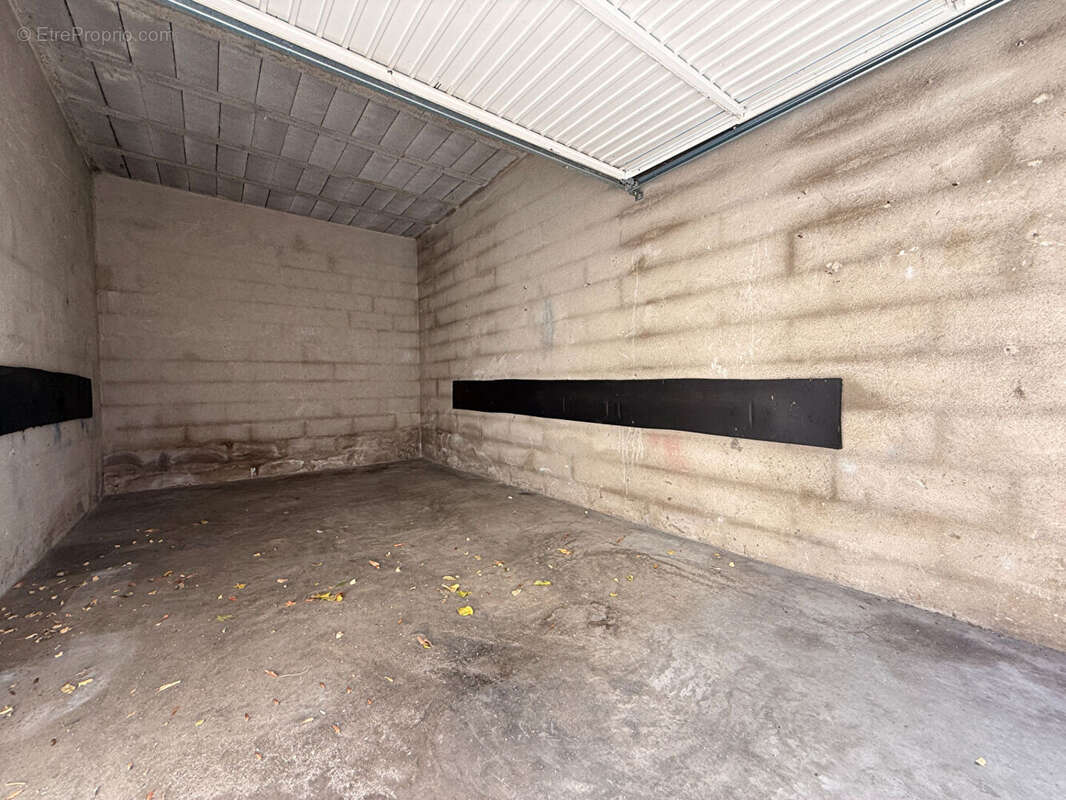 Parking à AIX-EN-PROVENCE