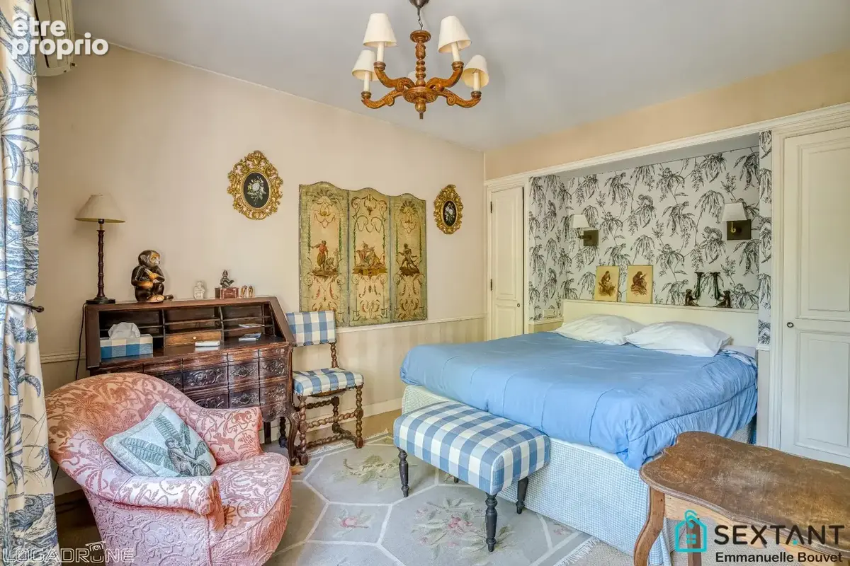 Grande longère du 19ème rénovée, 320 m², gîte et chambres d'hôtes, terrain de 1,5 ha, 5 min des commodités - photo 13