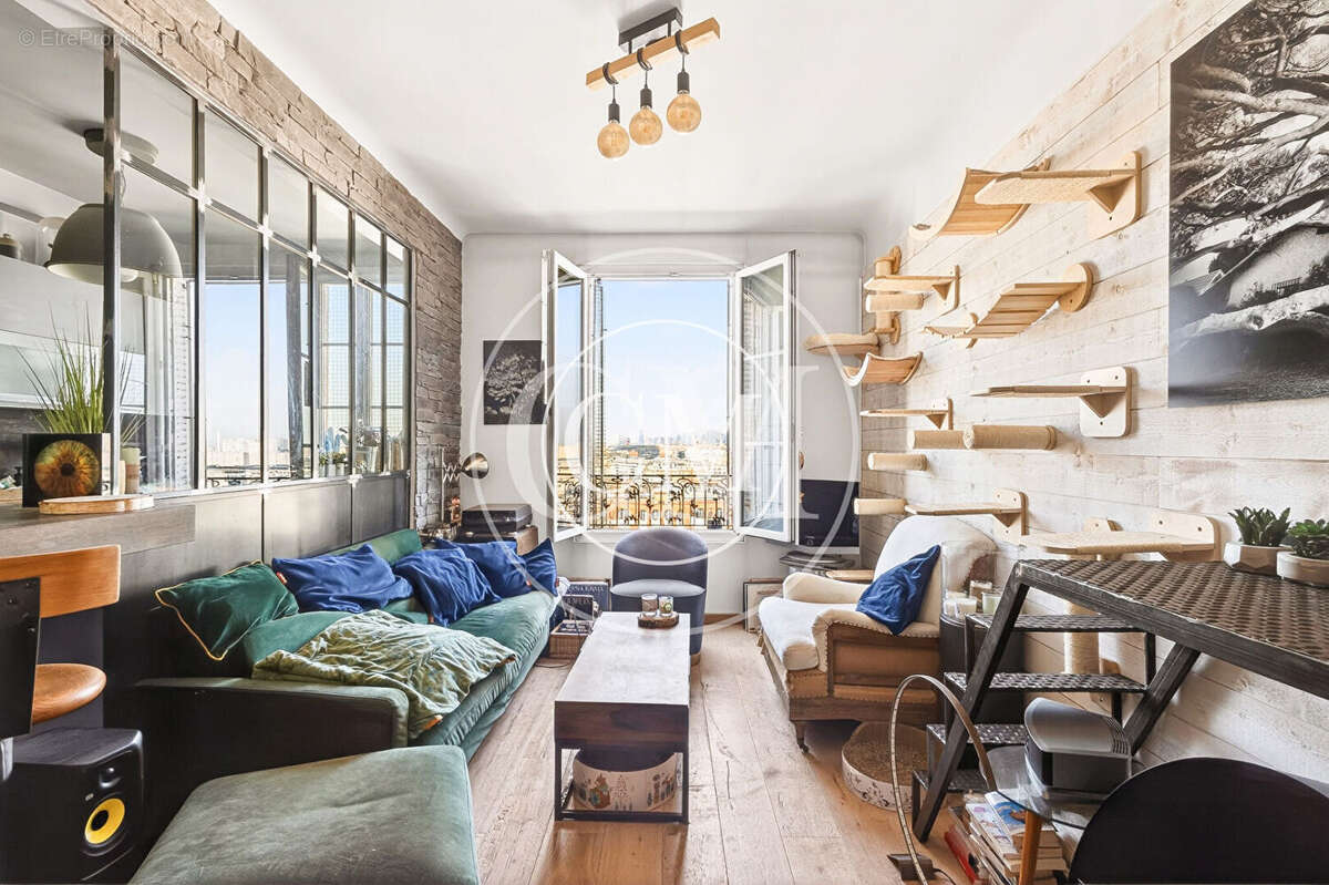 Appartement à ISSY-LES-MOULINEAUX
