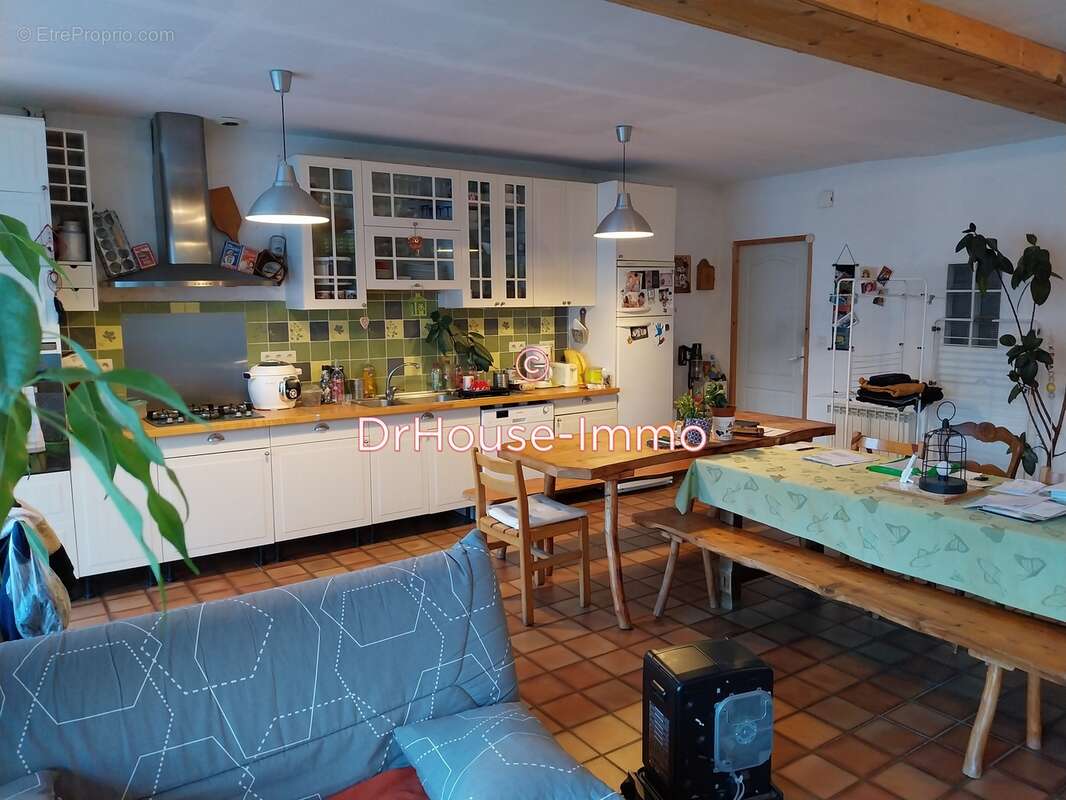 Appartement à LA MORTE