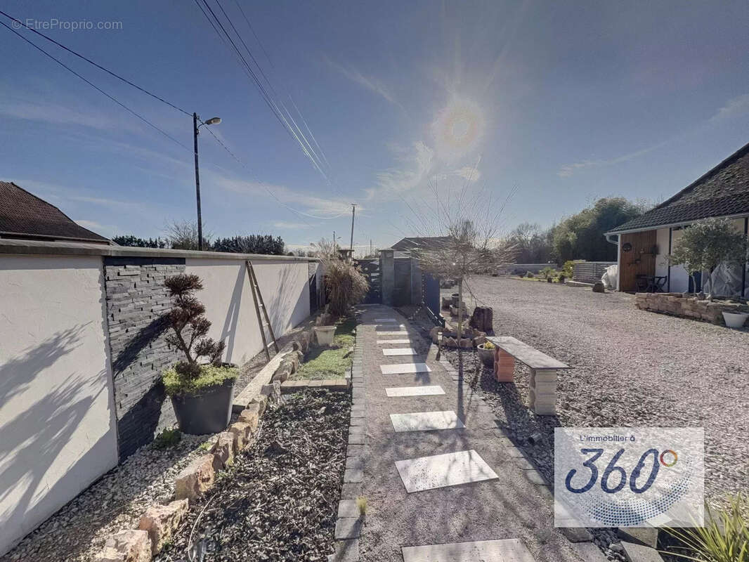Maison à LOUHANS