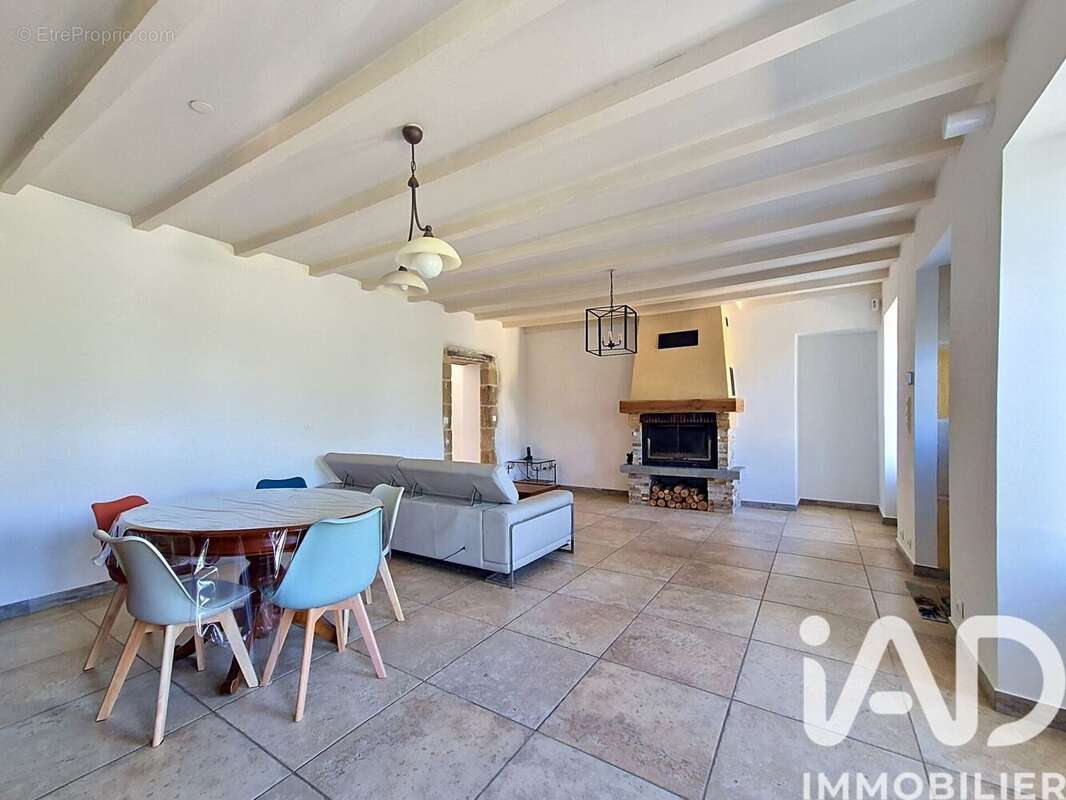 Photo 3 - Maison à SAINT-PLAISIR