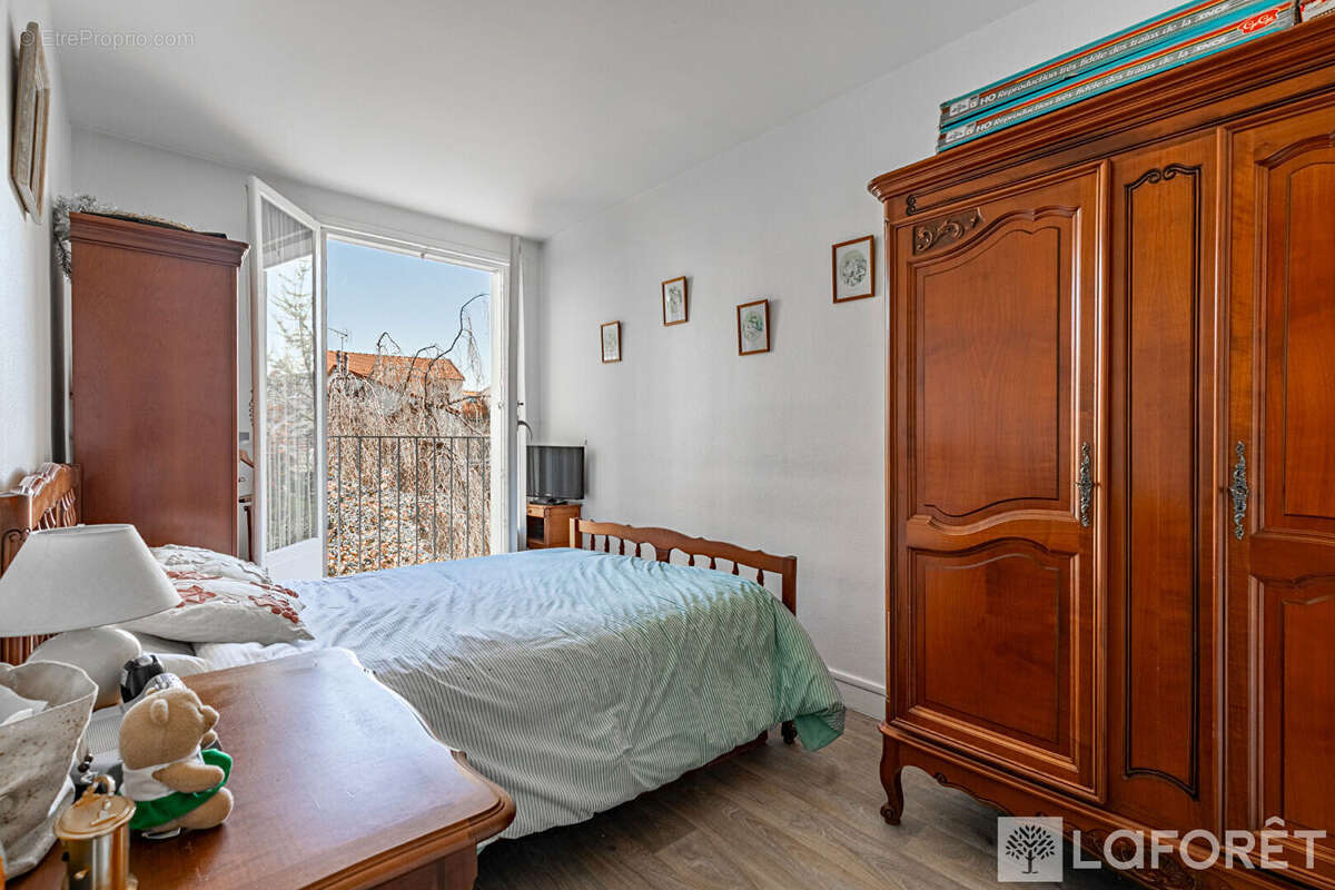 Appartement à LE KREMLIN-BICETRE
