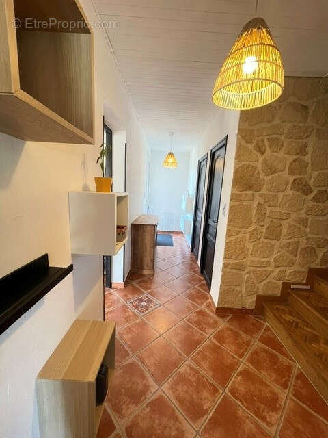 Maison à SAINT-PRIVAT-DES-VIEUX
