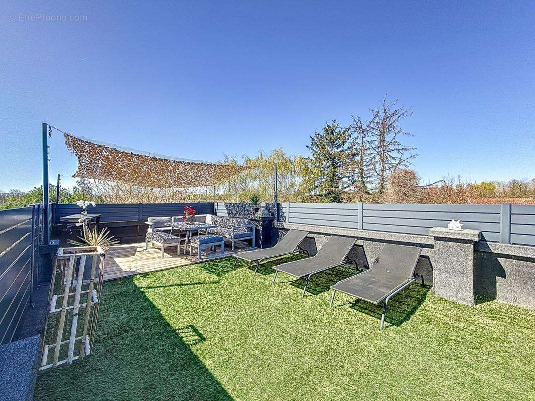 Maison à VAULX-EN-VELIN