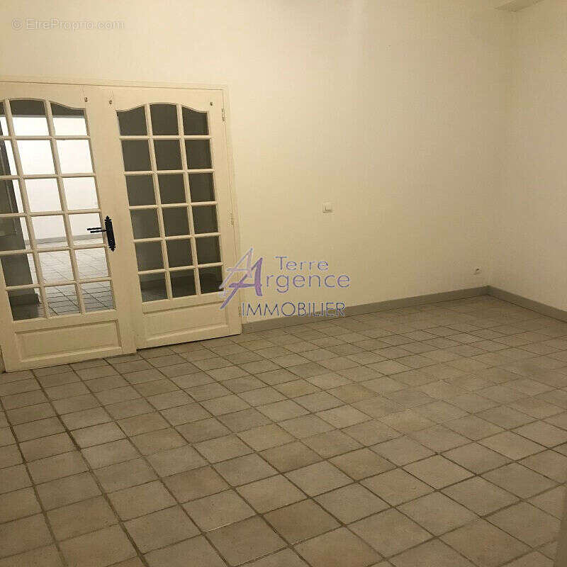 Appartement à BEAUCAIRE
