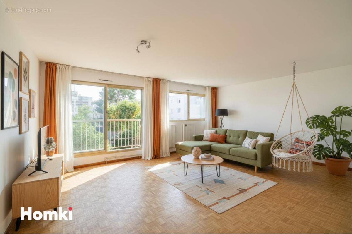Appartement à MARSEILLE-9E