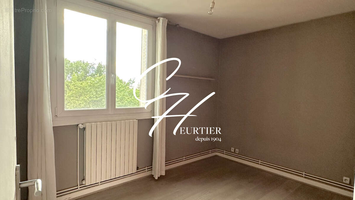 Appartement 64 m² à Grenoble  - photo 8