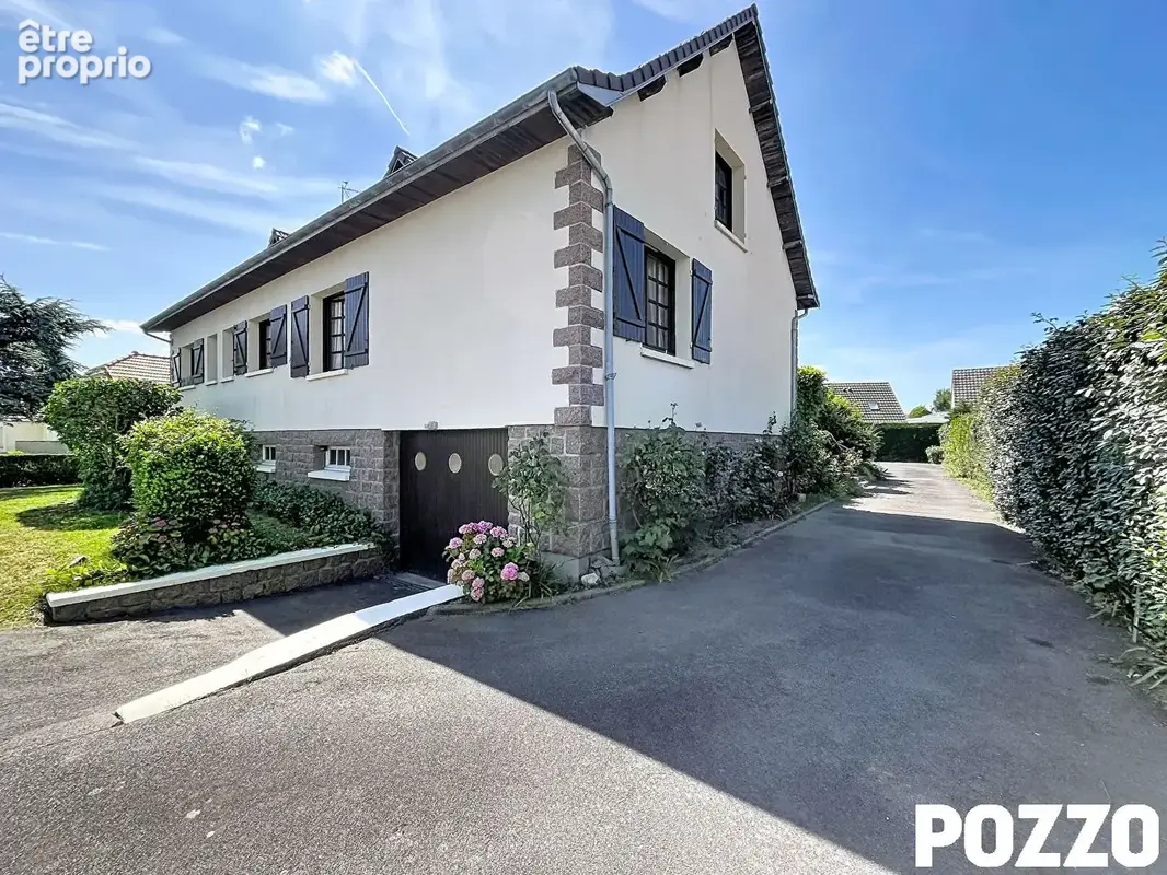 Maison Saint Martin de Bréhal 6 pièces 129 m2 environ - photo 16