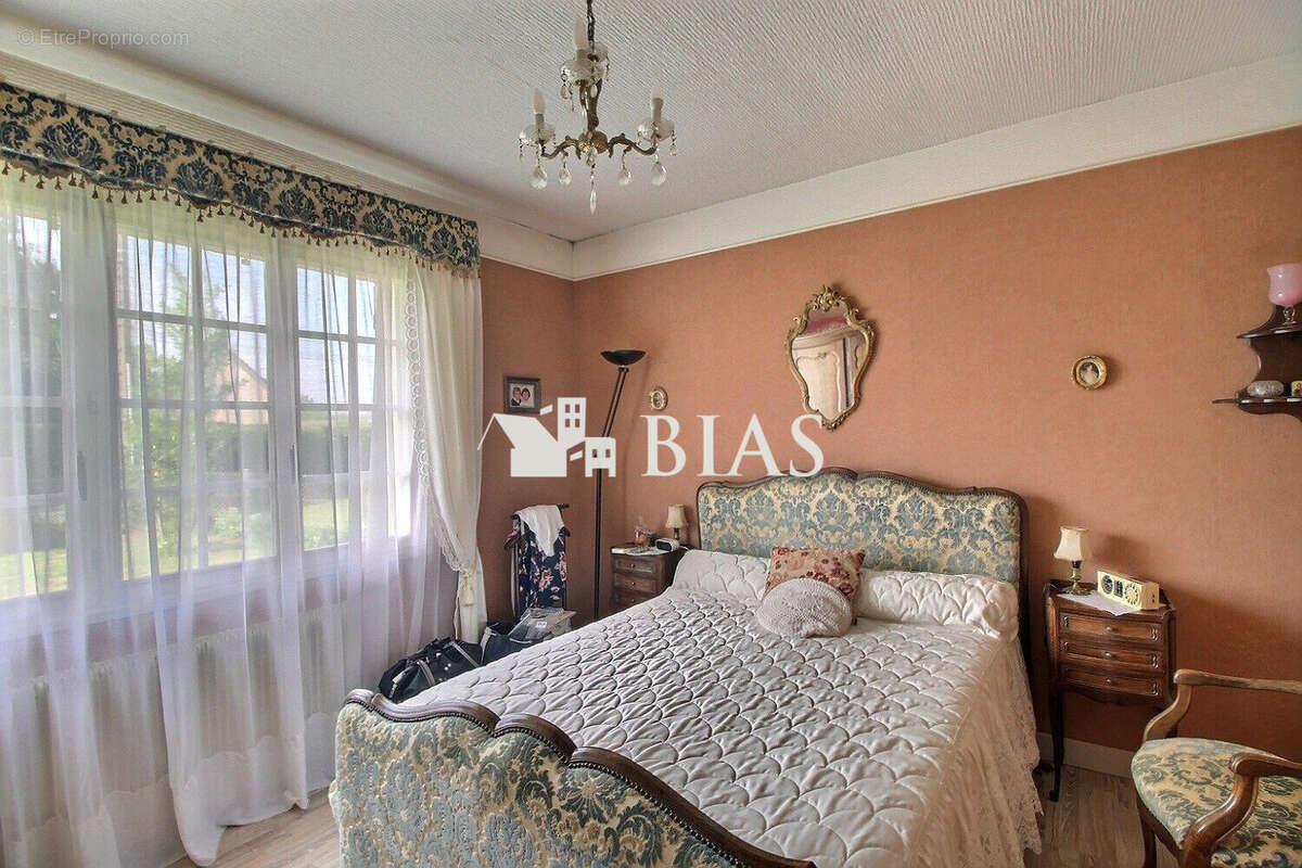 Maison à LA SAUSSAYE