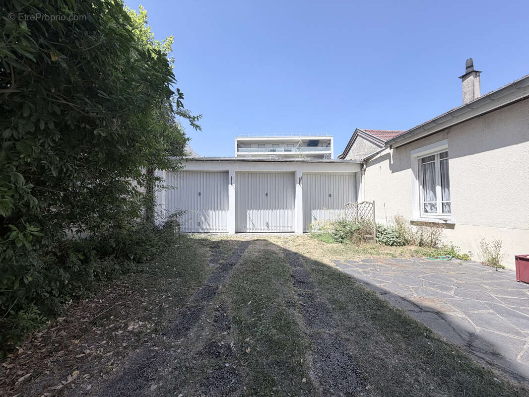 Bétheny maison type 5 + triple garage - photo 2