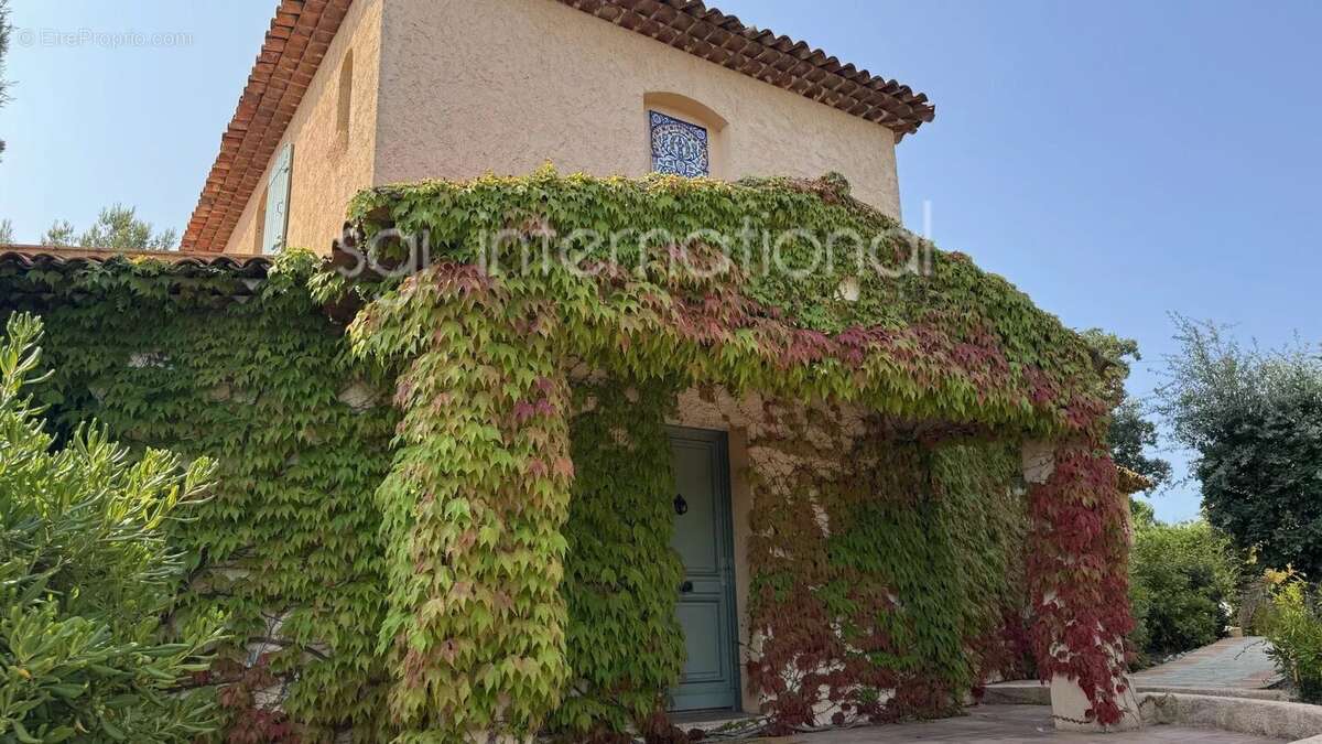 Maison à LA CROIX-VALMER