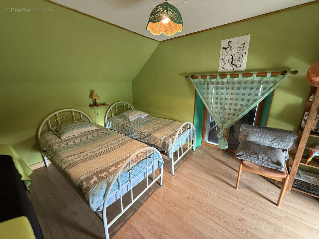 Maison à SAINT-MARCEL-EN-MURAT