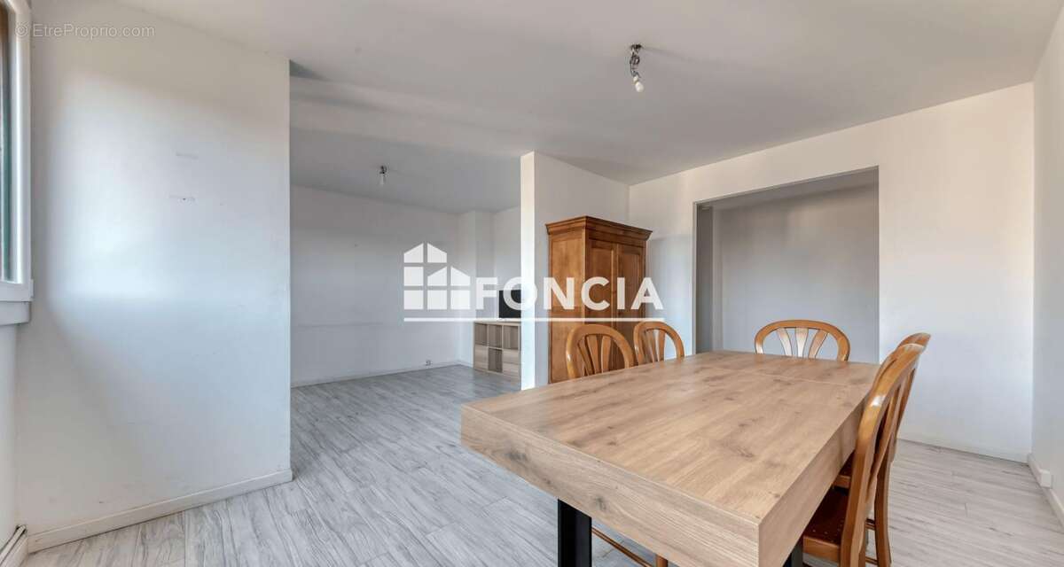 Appartement à LYON-7E