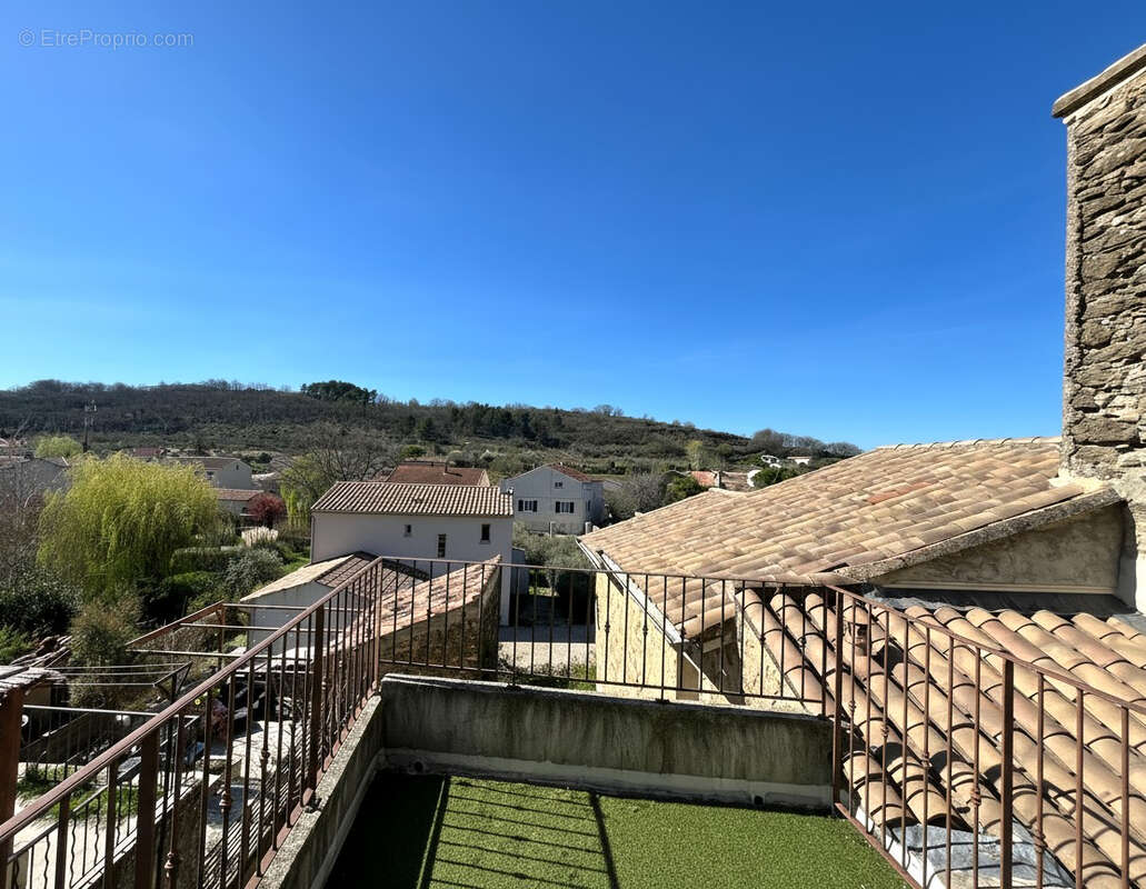 Maison à MALEMORT-DU-COMTAT