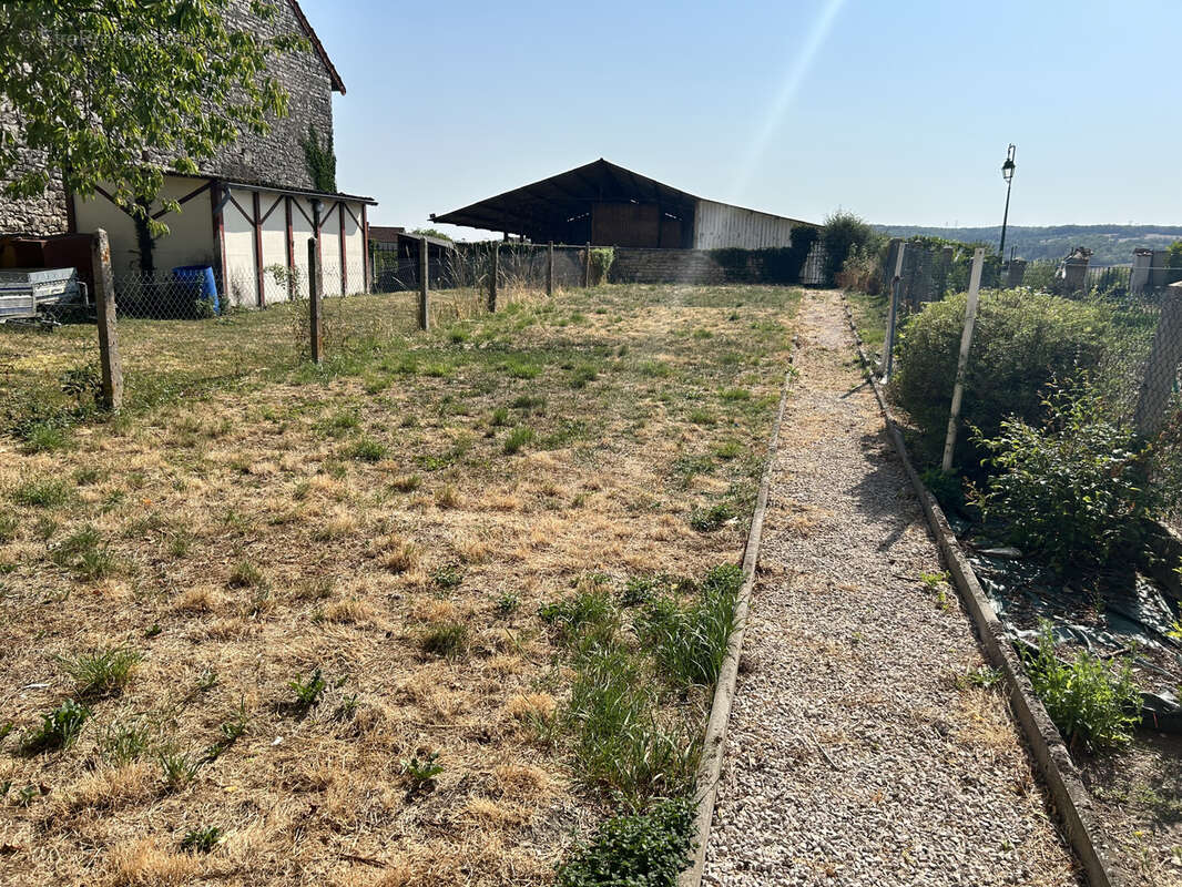 Maison de vilage - photo 13