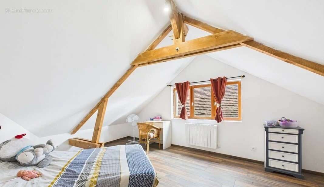 Maison à ERVY-LE-CHATEL