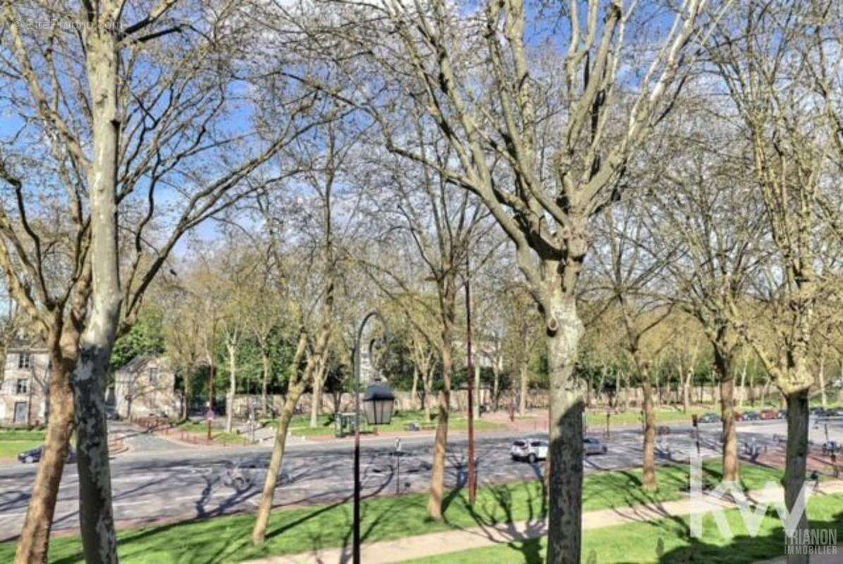 Appartement à VERSAILLES