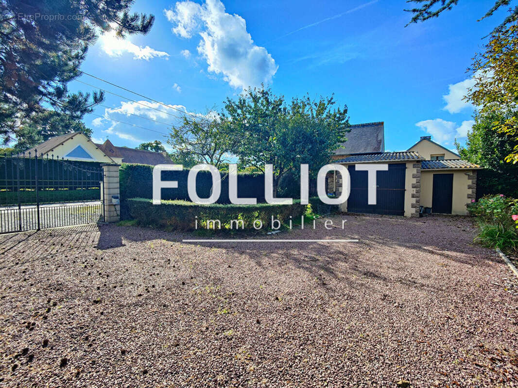 Maison à SAINTE-MARGUERITE-D&#039;ELLE