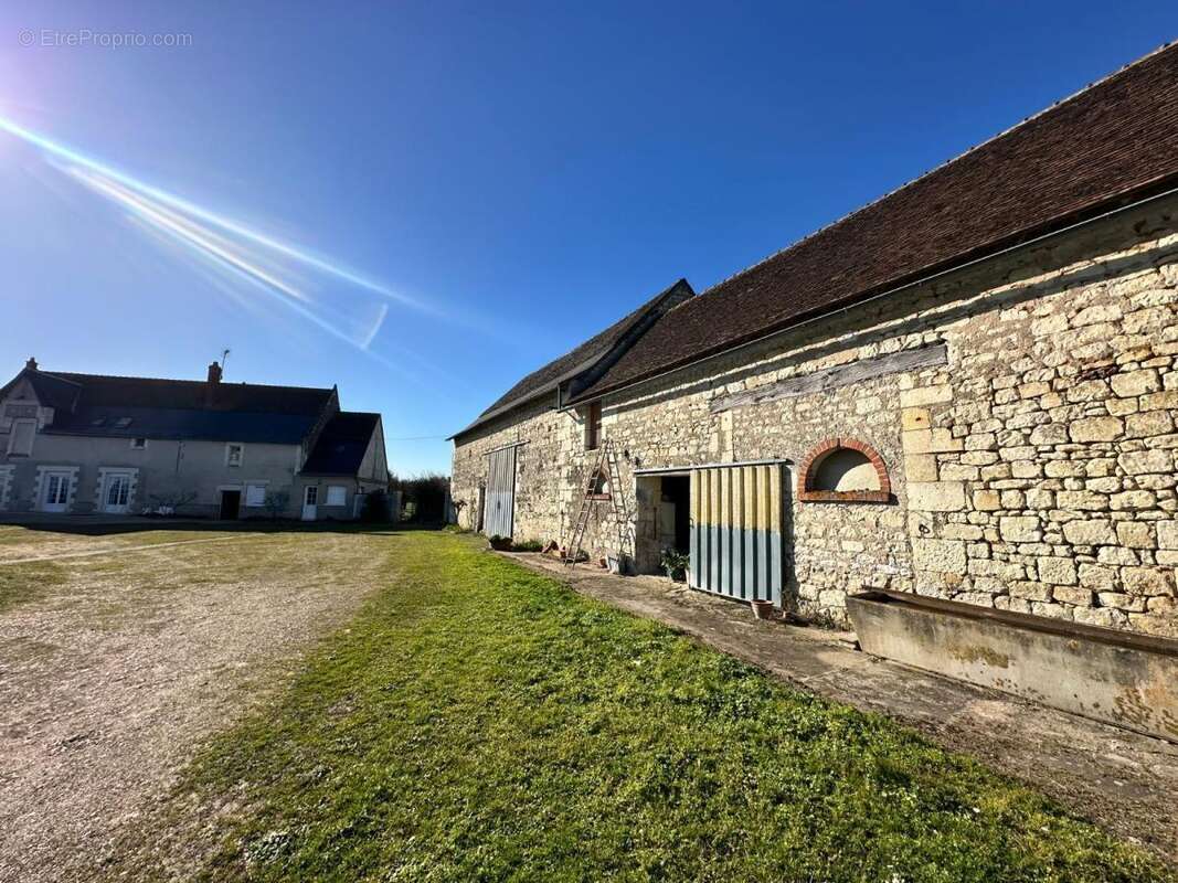 Maison 120 m² à Noyant-De-Touraine  - photo 6