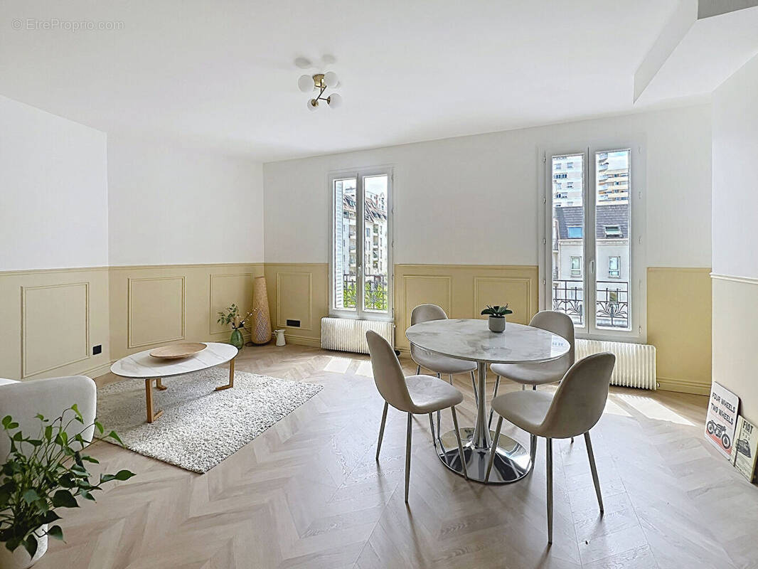 Appartement à SURESNES