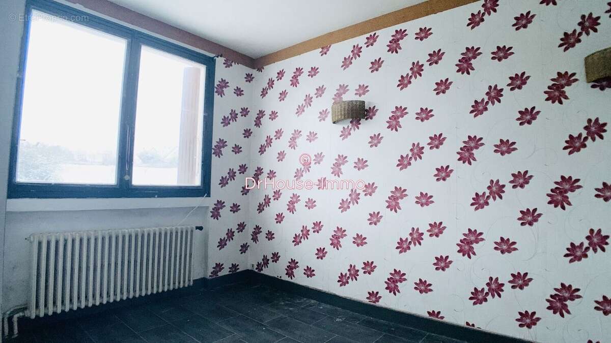 Maison à AMILLY