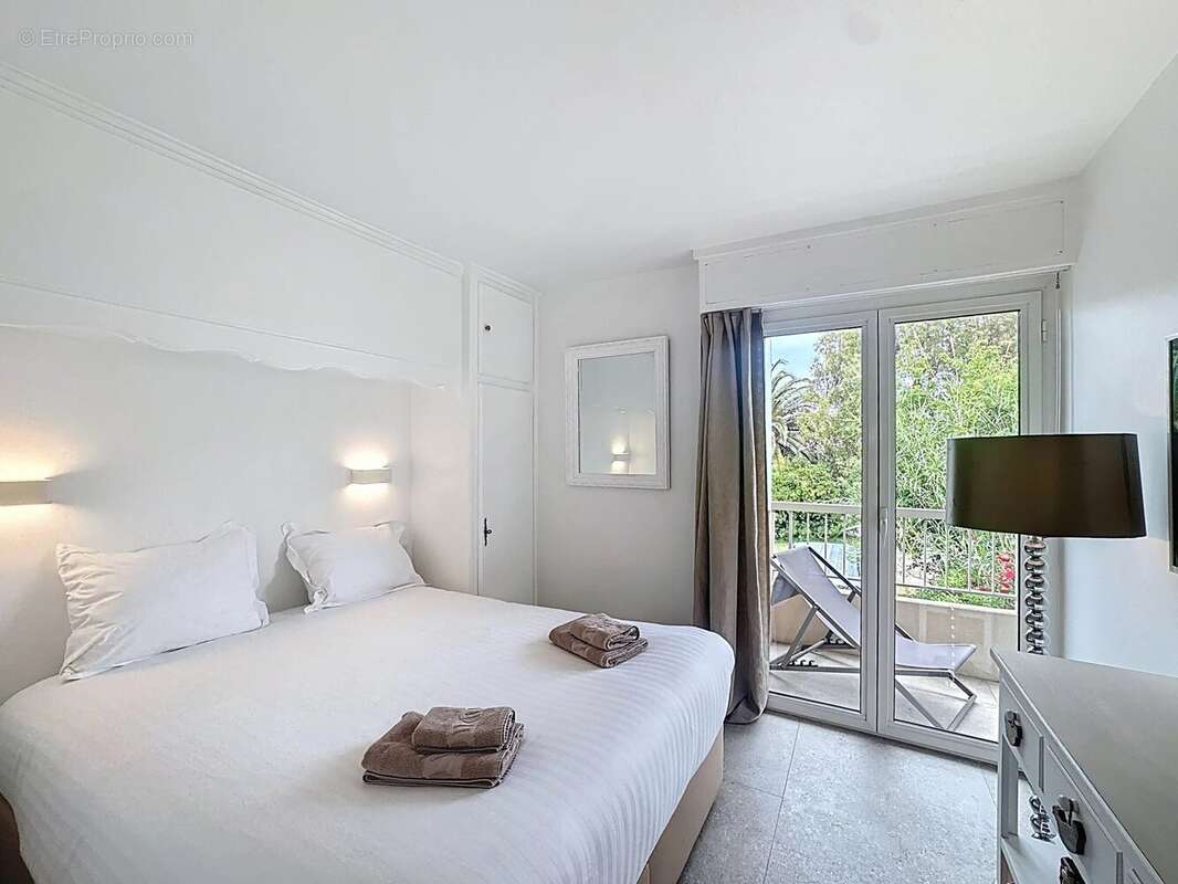 Appartement à SAINT-TROPEZ