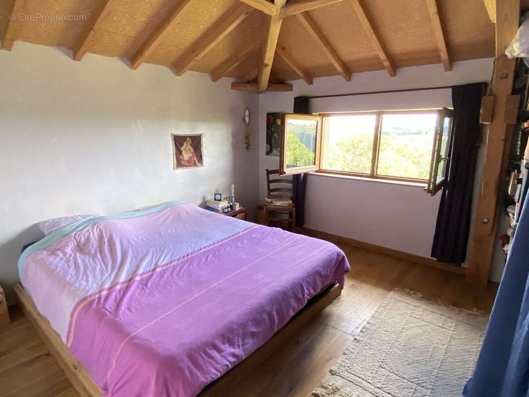 Maison à FIGEAC