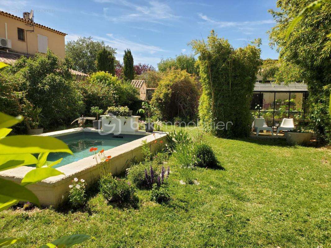 Maison à MALEMORT-DU-COMTAT