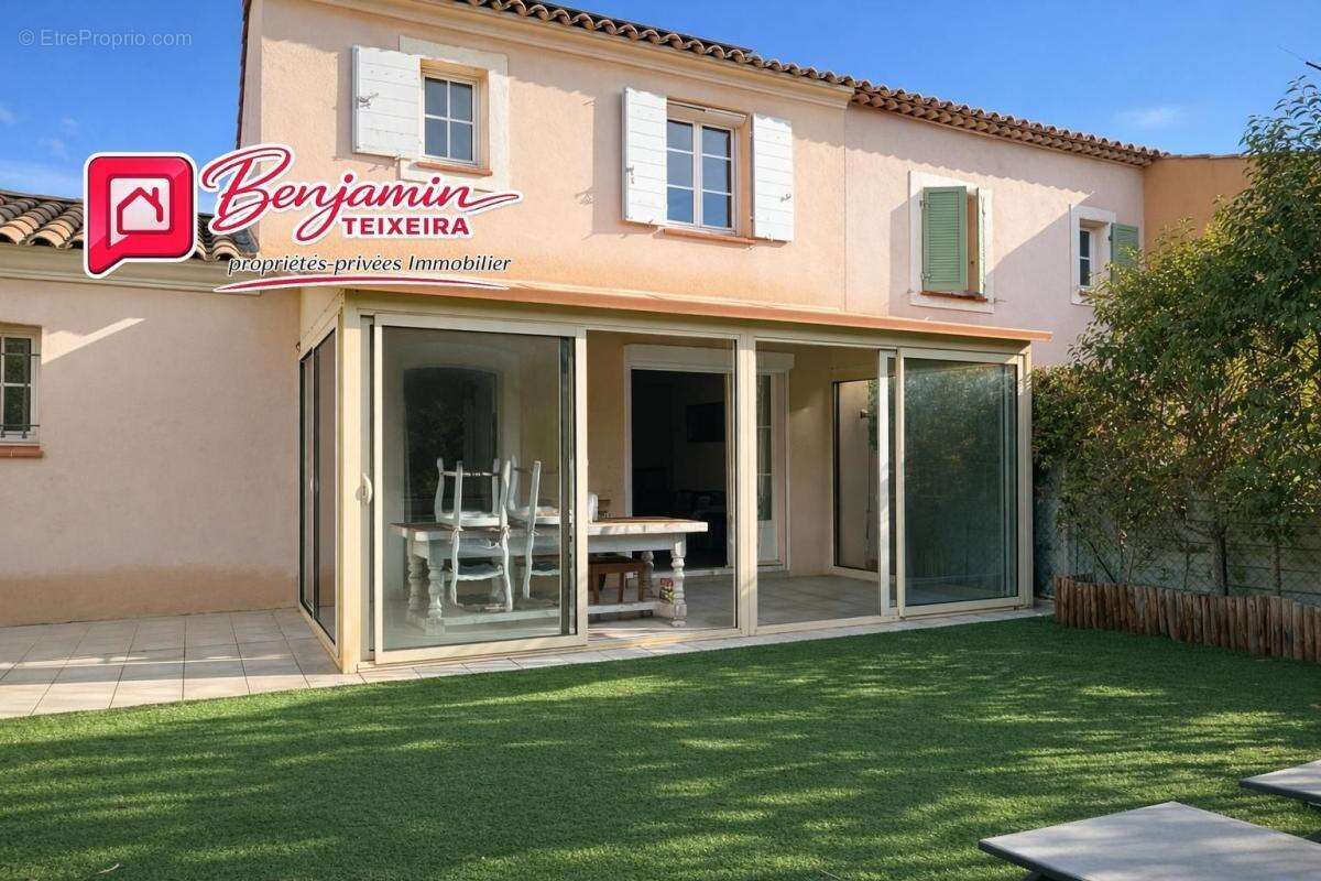 Maison Roquebrune Sur Argens 6 pièce(s) 96 m2 - 4 chambres dont 1 de plain-pied + Parking privé - photo 2