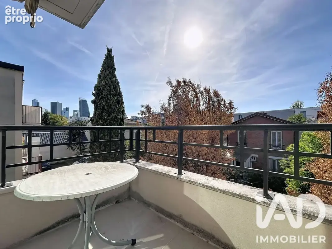 Photo 1 - Appartement à LA GARENNE-COLOMBES