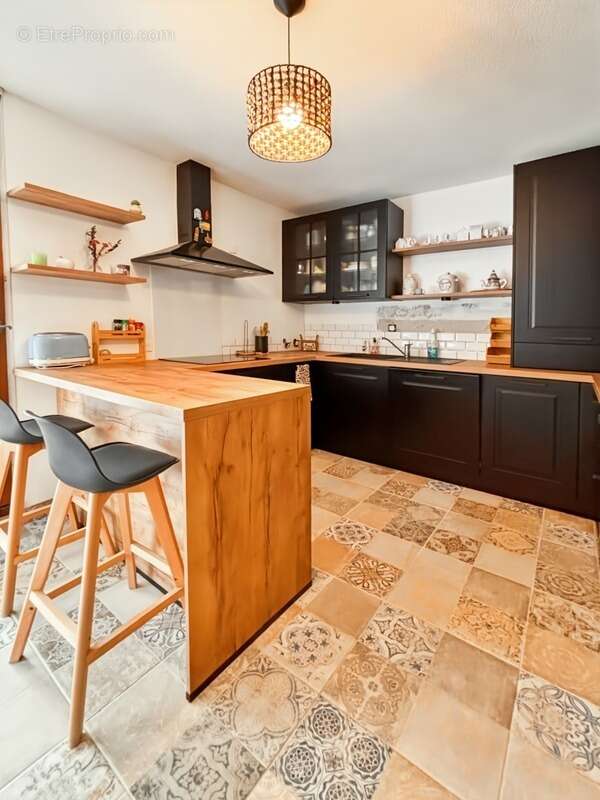 À Vendre – T3 rénové avec loggia, situé à Montpellier OUEST - photo 2