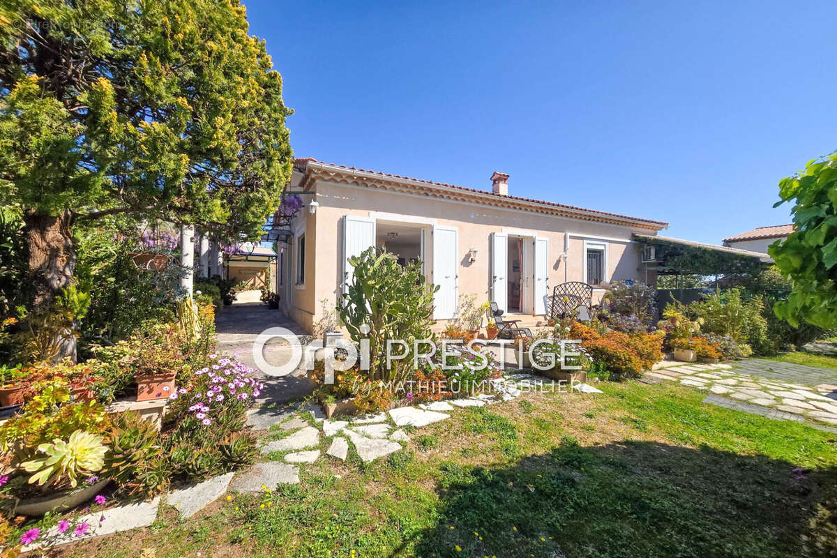Maison à ANTIBES