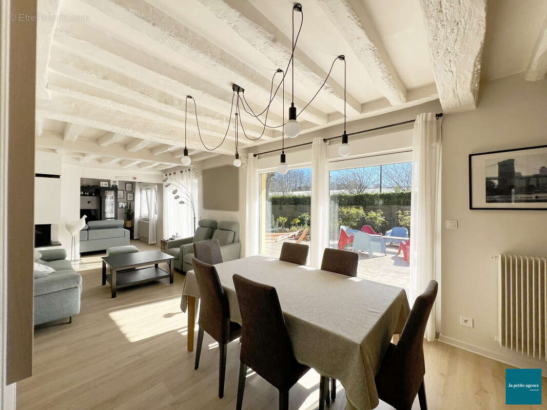 Maison à HEROUVILLE-SAINT-CLAIR