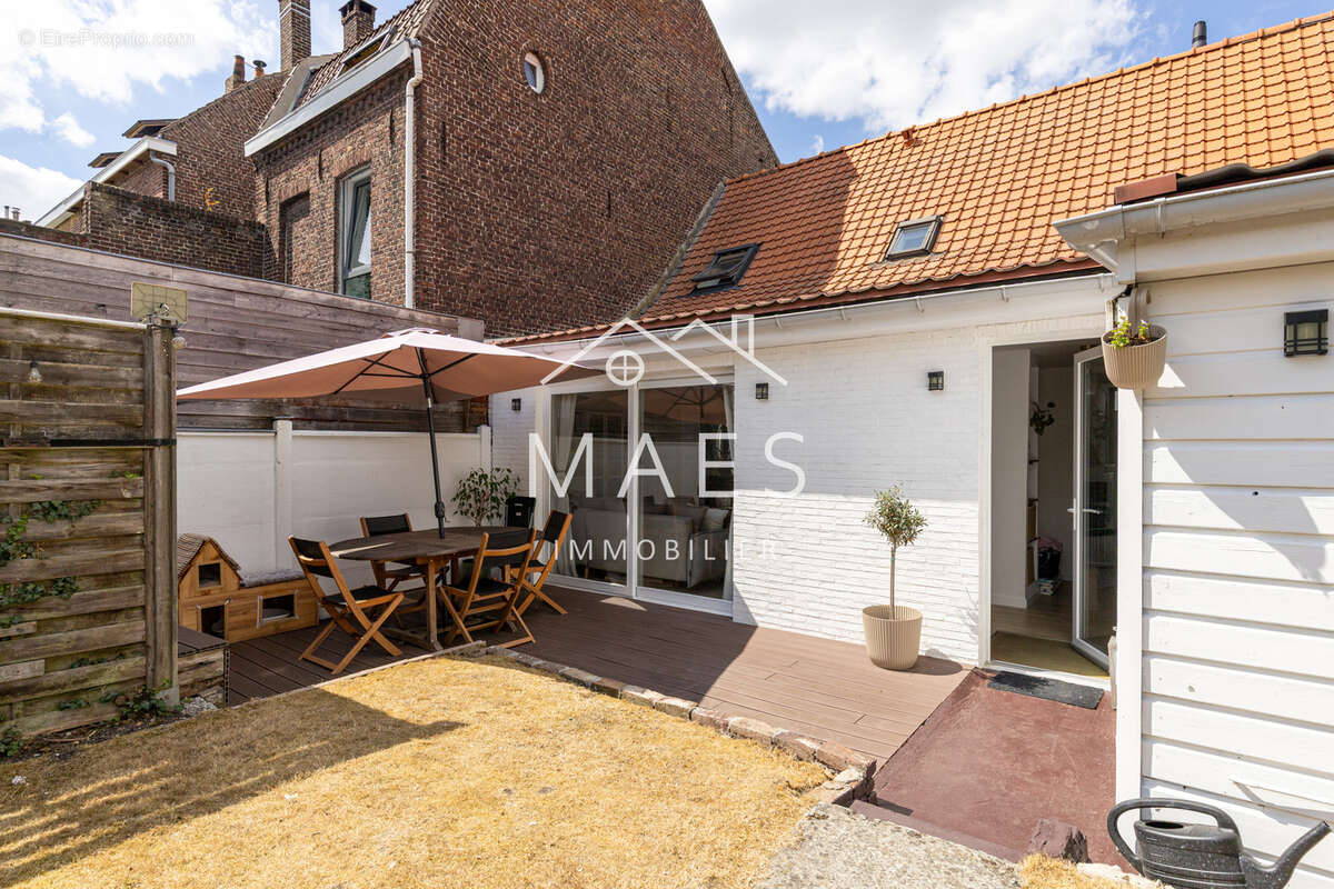 Wambrechies Centre - Belle maison flamande - 100 m2 - Jardin & garage - photo 8