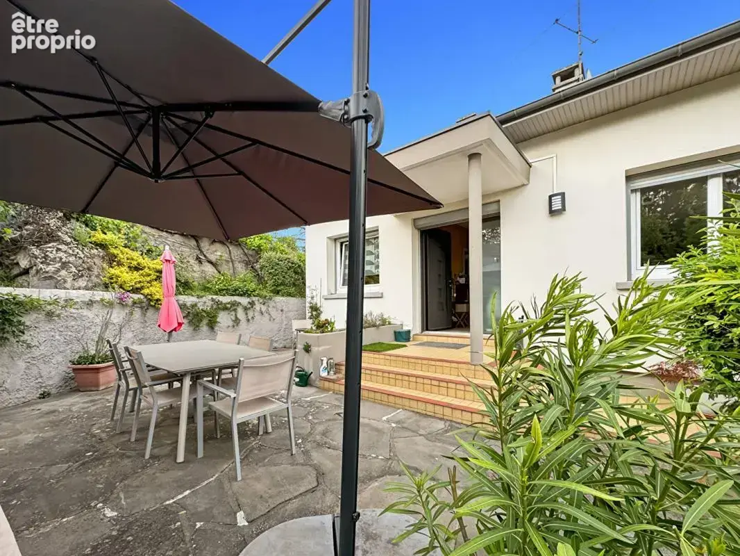 Maison familiale avec vue panoramique - Beaumont - photo 13