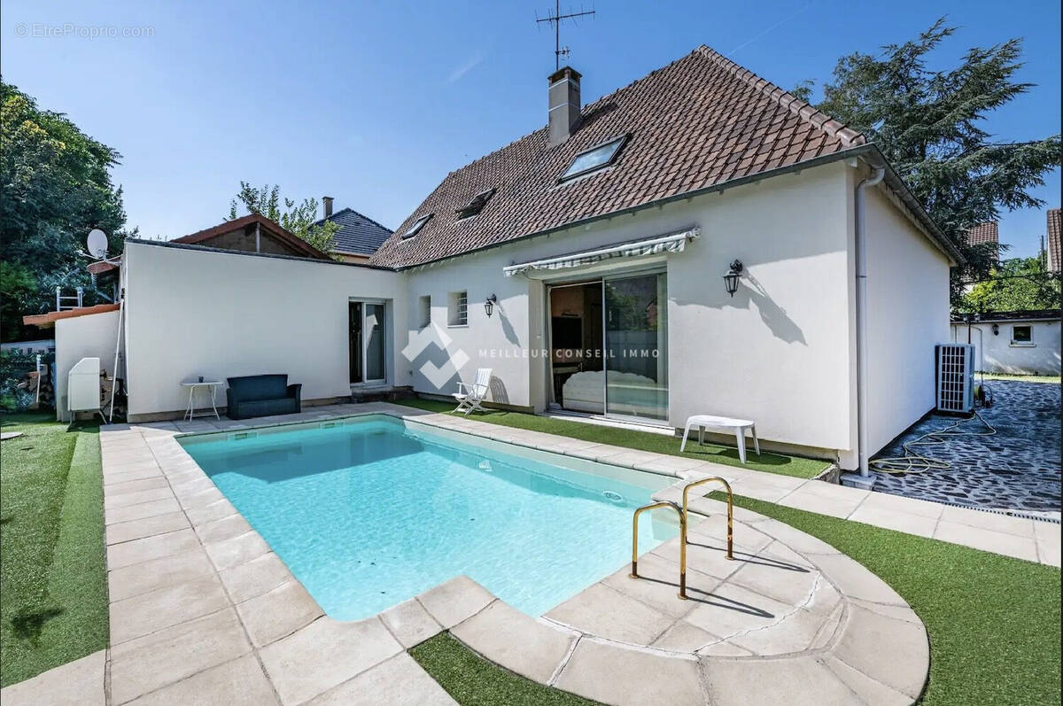 Maison à CHILLY-MAZARIN