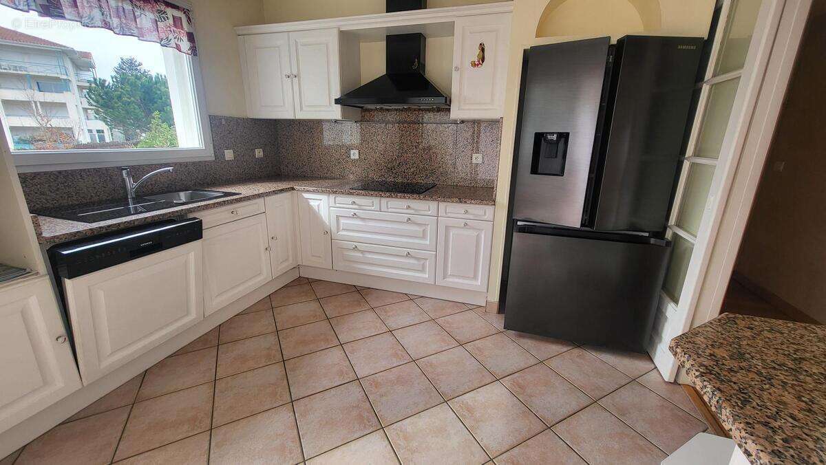 Appartement à CIBOURE