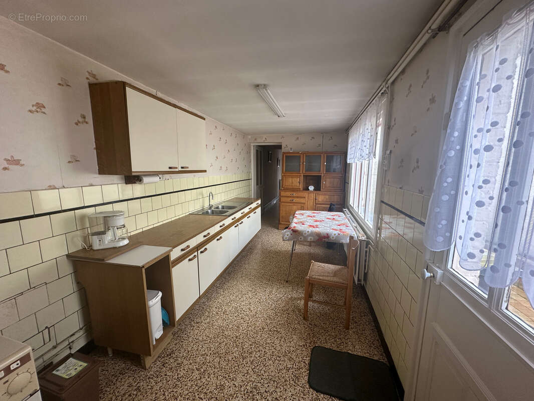 Maison à SIN-LE-NOBLE