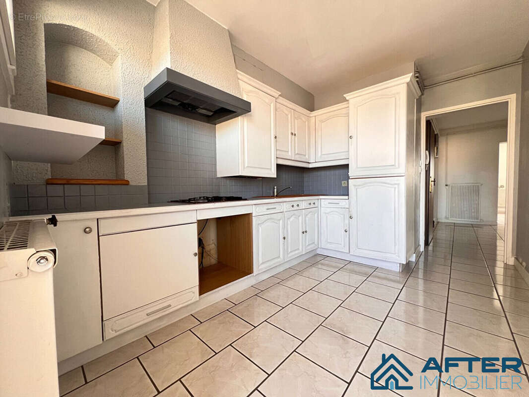 Appartement à JARVILLE-LA-MALGRANGE