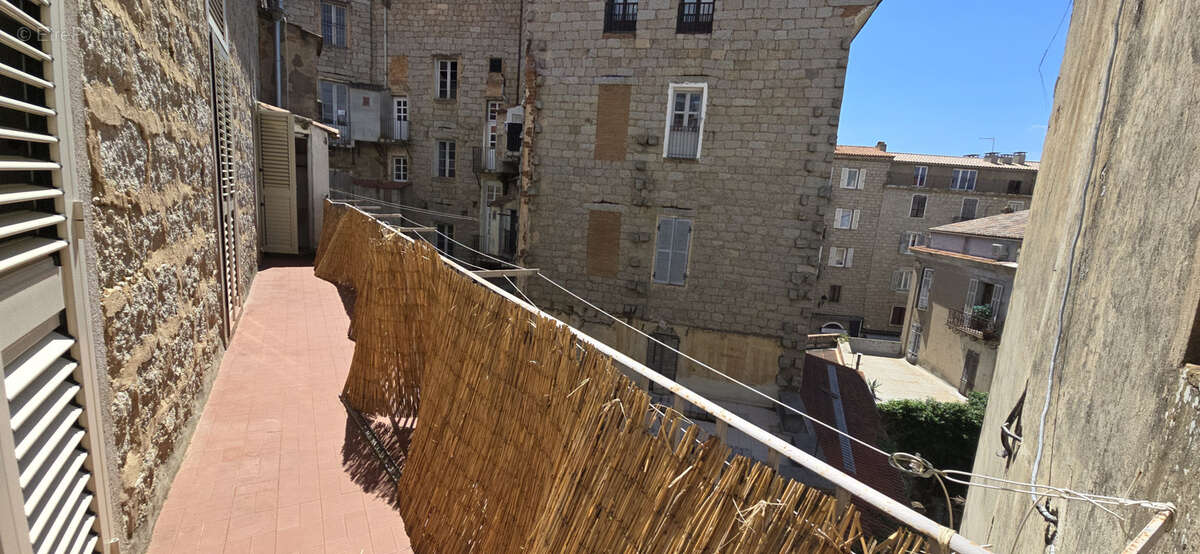 Appartement à SARTENE