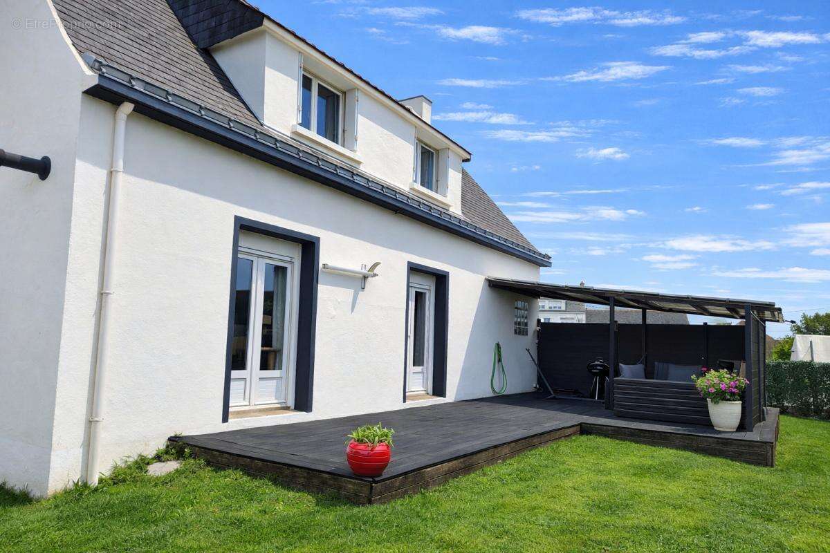 Maison à PLOUHINEC