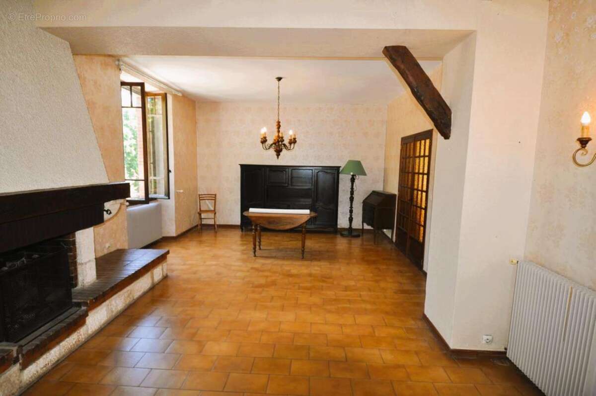 Maison à CESTAYROLS